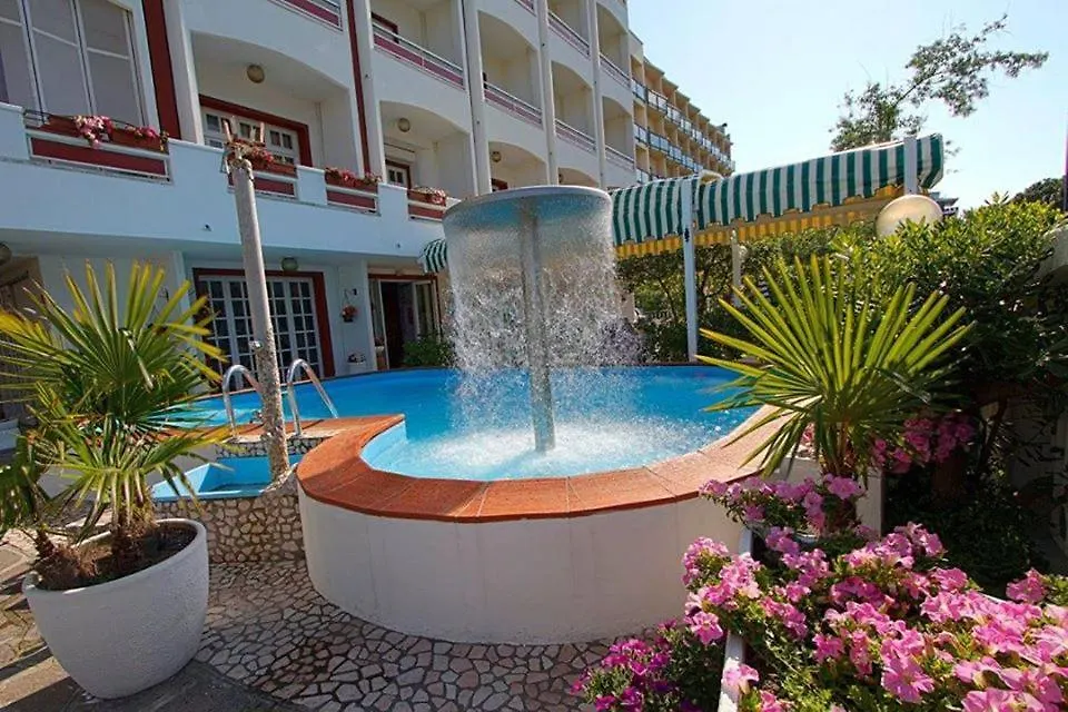 Golf & Beach Hotel Milano Marittima 3*,